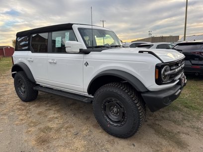 New 2024 Ford Bronco Outer Banks