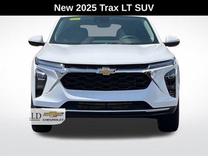 New 2025 Chevrolet Trax LT