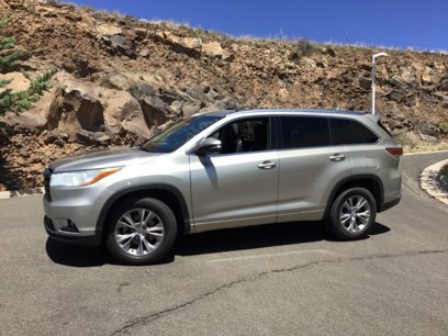 Used 2014 Toyota Highlander XLE