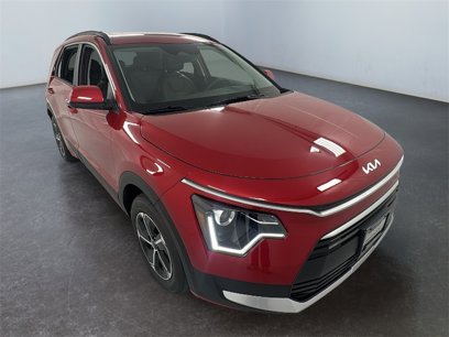 New 2025 Kia Niro EX