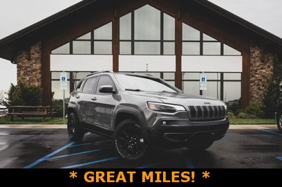 Used 2019 Jeep Cherokee Trailhawk w/ Comfort/Convenience Group