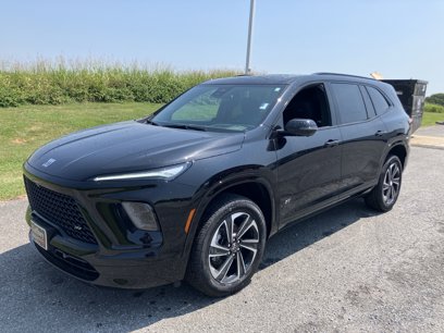 New 2025 Buick Enclave Sport Touring w/ Power Package