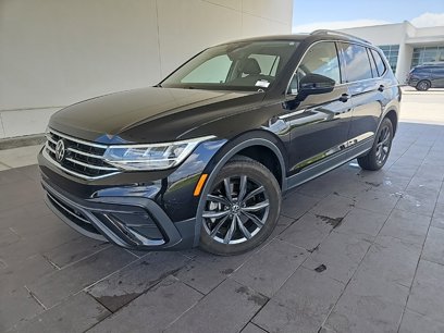Used 2023 Volkswagen Tiguan SE