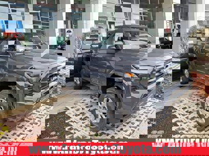 New 2025 Toyota Tacoma SR5