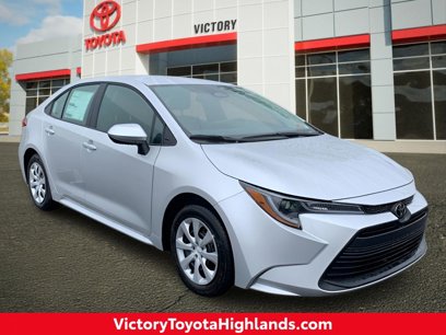 New 2025 Toyota Corolla LE