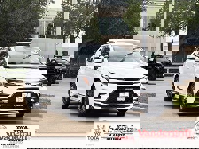New 2025 Toyota Corolla SE