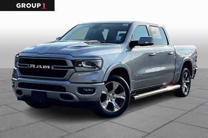 Used 2020 RAM 1500 Laramie w/ Sport Appearance Package