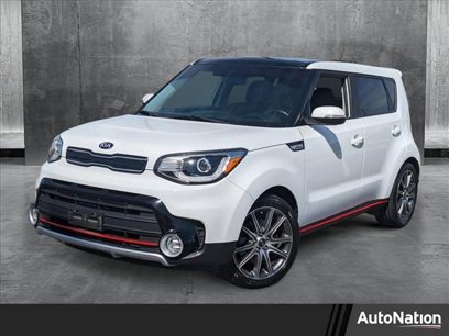 Used 2018 Kia Soul ! w/ Tech Package