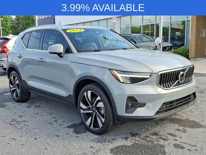 Certified 2024 Volvo XC40 B5 Plus w/ Protection Package Premier