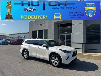 Used 2021 Toyota Highlander LE