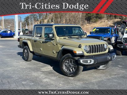 New 2025 Jeep Gladiator Sport