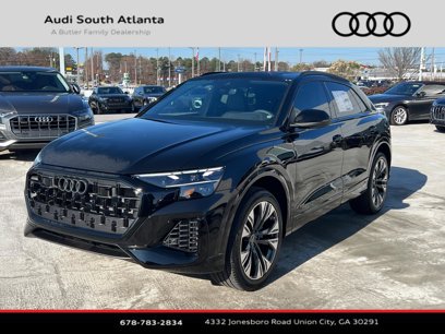 New 2025 Audi Q8 Premium