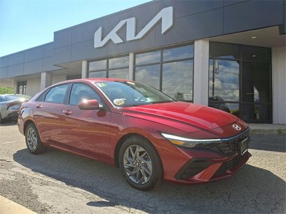 Used 2024 Hyundai Elantra SEL