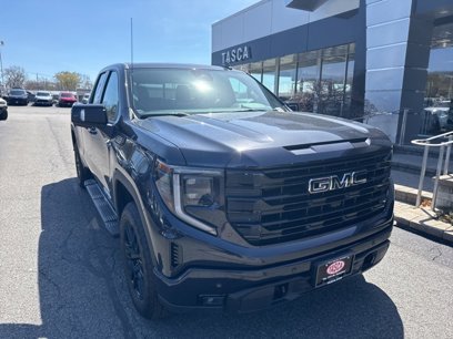 New 2025 GMC Sierra 1500 Elevation w/ Preferred Package