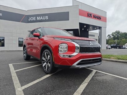 New 2025 Mitsubishi Outlander SE