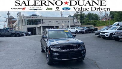 Used 2025 Jeep Grand Cherokee Limited w/ MOPAR Finishing Package