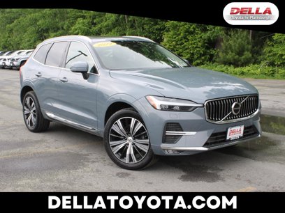 Used 2022 Volvo XC60 B5 Inscription w/ Climate Package
