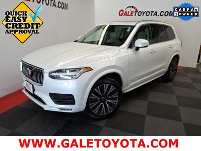 Used 2022 Volvo XC90 T5 Momentum w/ Advanced Package