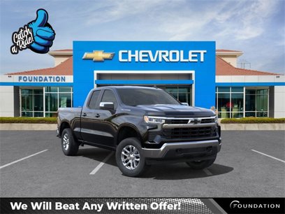 New 2025 Chevrolet Silverado 1500 LT w/ LPO, Dark Essentials Package