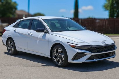 New 2025 Hyundai Elantra Sport