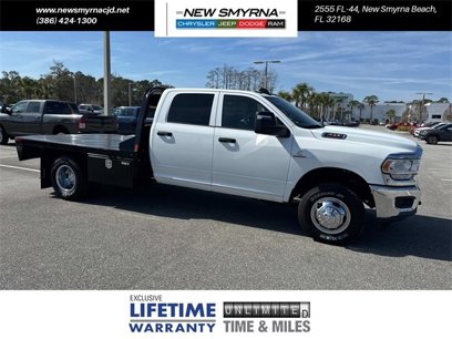 New 2024 RAM 3500 Tradesman w/ Chrome Appearance Group