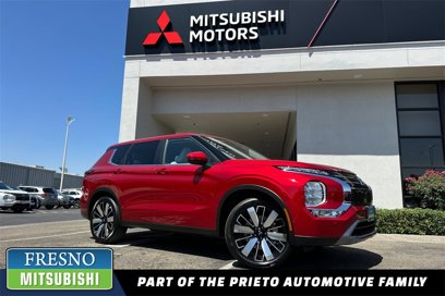 New 2025 Mitsubishi Outlander SE