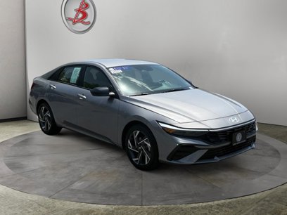 Used 2025 Hyundai Elantra Sport