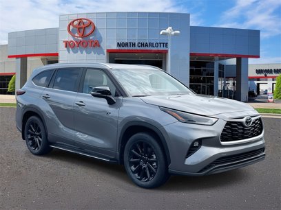 New 2025 Toyota Highlander XLE