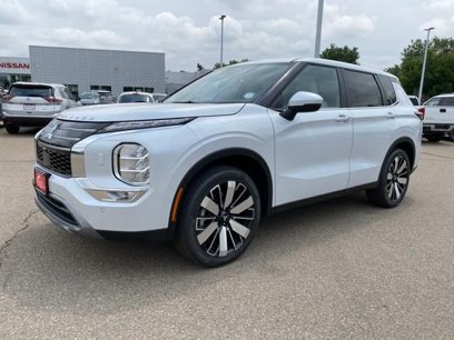 New 2025 Mitsubishi Outlander AWD