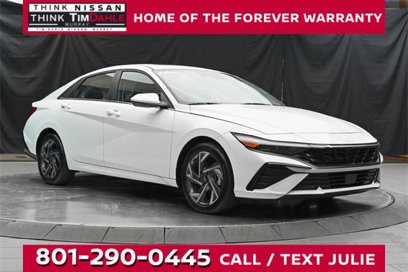 Used 2024 Hyundai Elantra SEL w/ Convenience Package