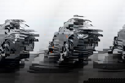 Used 2022 Audi e-tron Premium Plus w/ Premium Plus Package