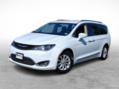 Used 2018 Chrysler Pacifica Touring-L