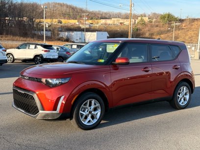 Used 2024 Kia Soul LX w/ Option Group 015