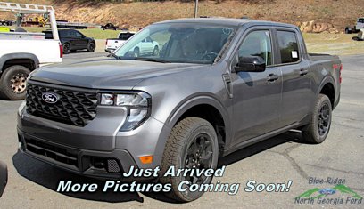 New 2025 Ford Maverick XLT w/ XLT Luxury Package