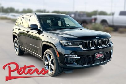 New 2023 Jeep Grand Cherokee 4WD 4xe w/ Luxury Tech Group II