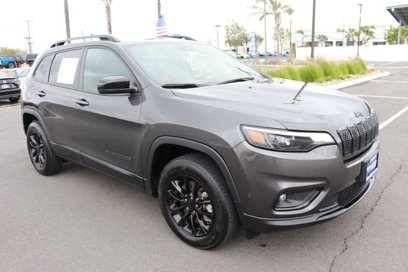 Used 2023 Jeep Cherokee Altitude Lux