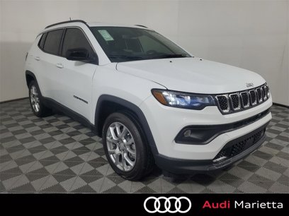 Used 2024 Jeep Compass Latitude w/ Sun and Sound Group