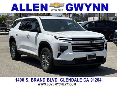 New 2025 Chevrolet Traverse LT w/ Driver Confidence Package