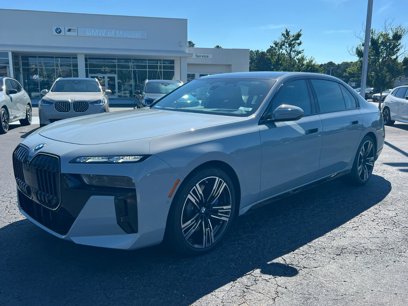 New 2025 BMW 740i xDrive w/ Executive Package