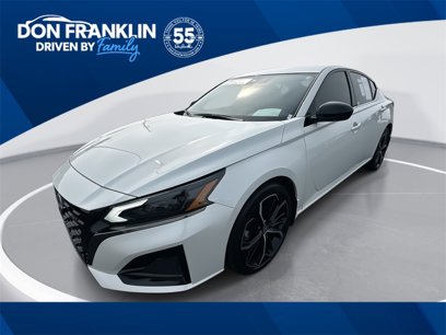 Used 2024 Nissan Altima 2.5 SR