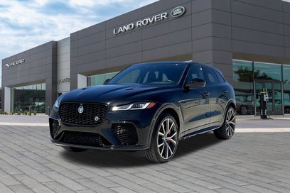 Used 2025 Jaguar F-PACE SVR