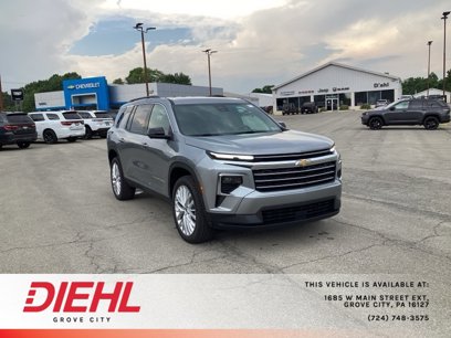 New 2025 Chevrolet Traverse LT w/ LPO, Illumination Package