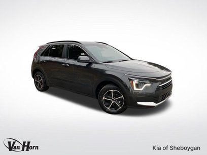 New 2025 Kia Niro LX