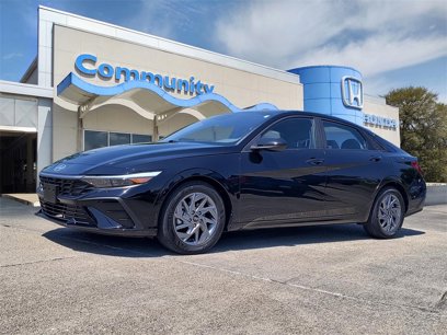 Used 2024 Hyundai Elantra SEL