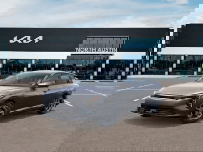 New 2025 Kia K4 LXS