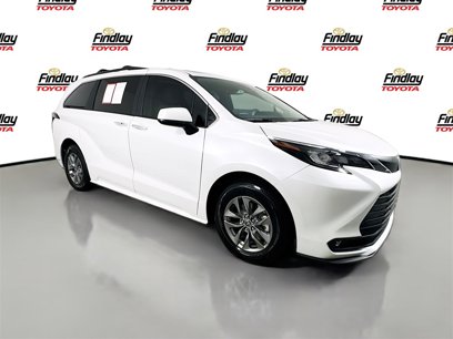 Certified 2025 Toyota Sienna XLE