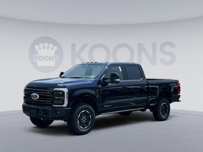 New 2025 Ford F250 Platinum w/ Tremor Off-Road Package