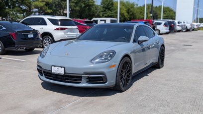 Used 2017 Porsche Panamera 4