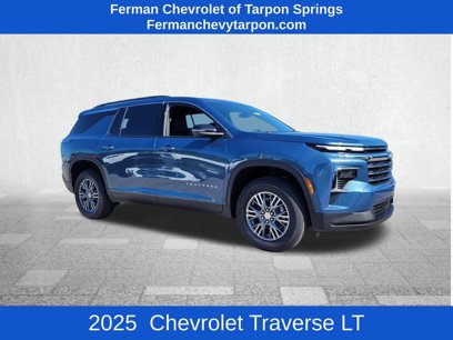 New 2025 Chevrolet Traverse LT