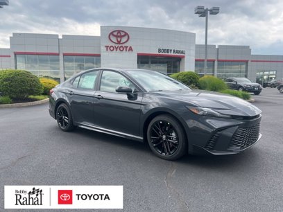 New 2025 Toyota Camry SE